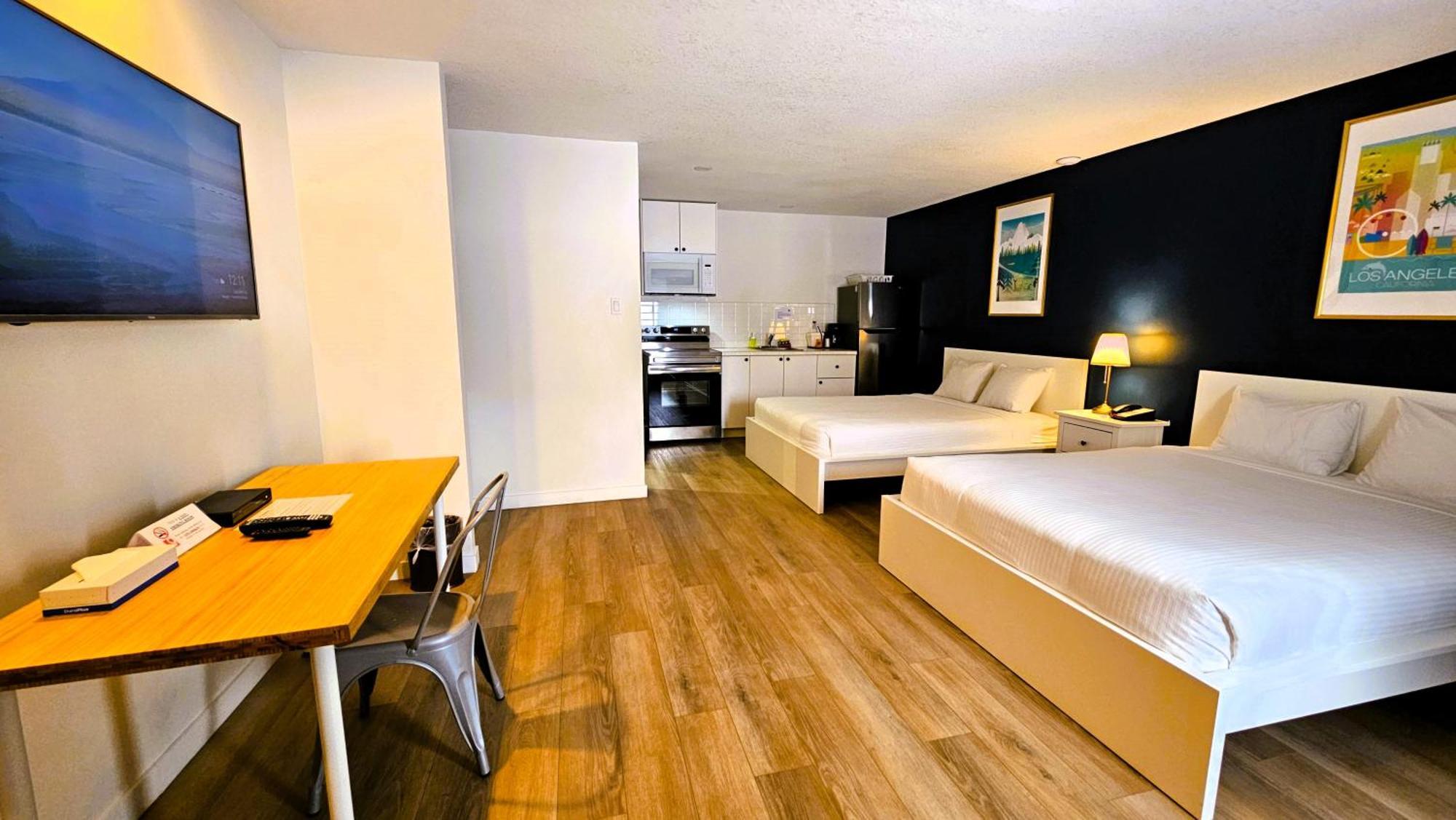 Cloud 9 Inn Whitecourt Eksteriør billede