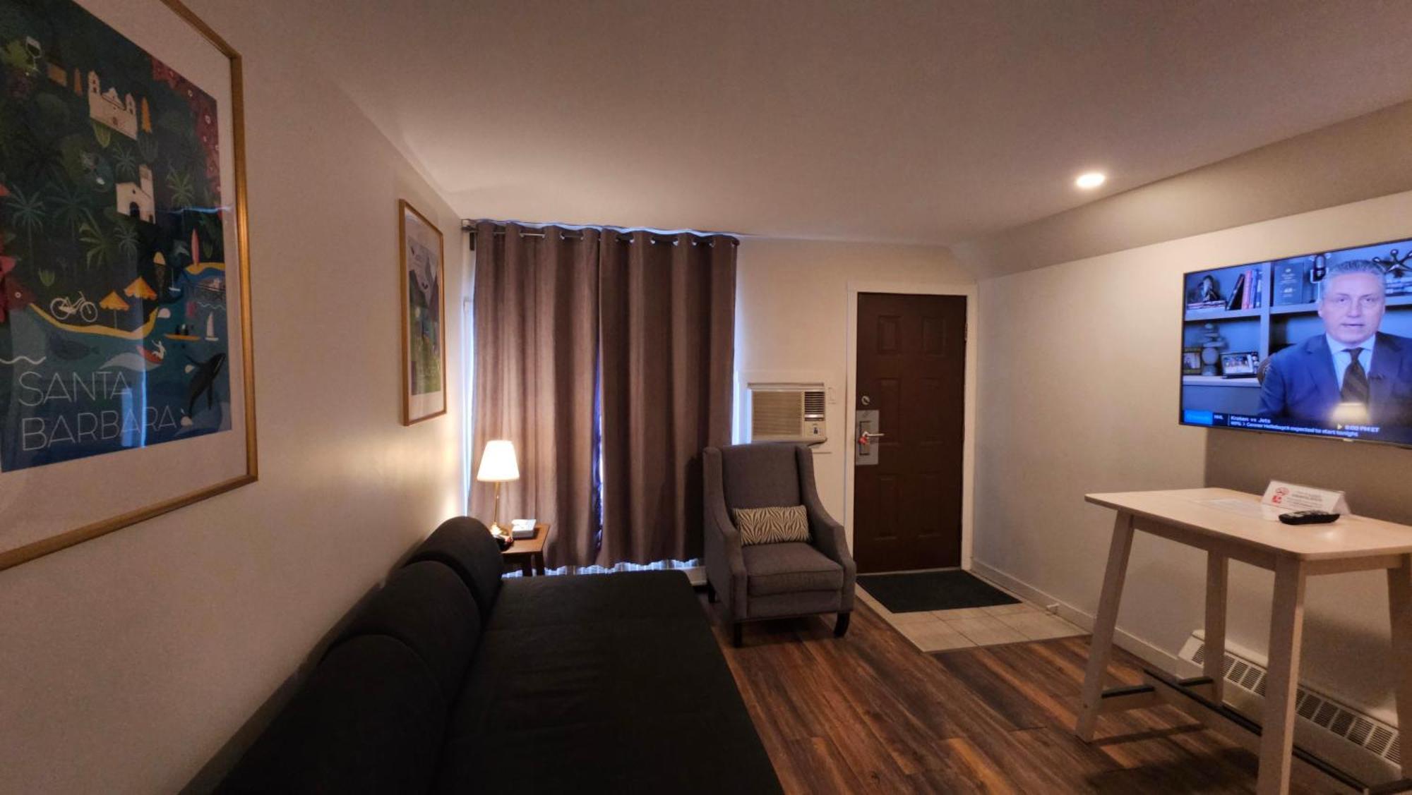 Cloud 9 Inn Whitecourt Eksteriør billede