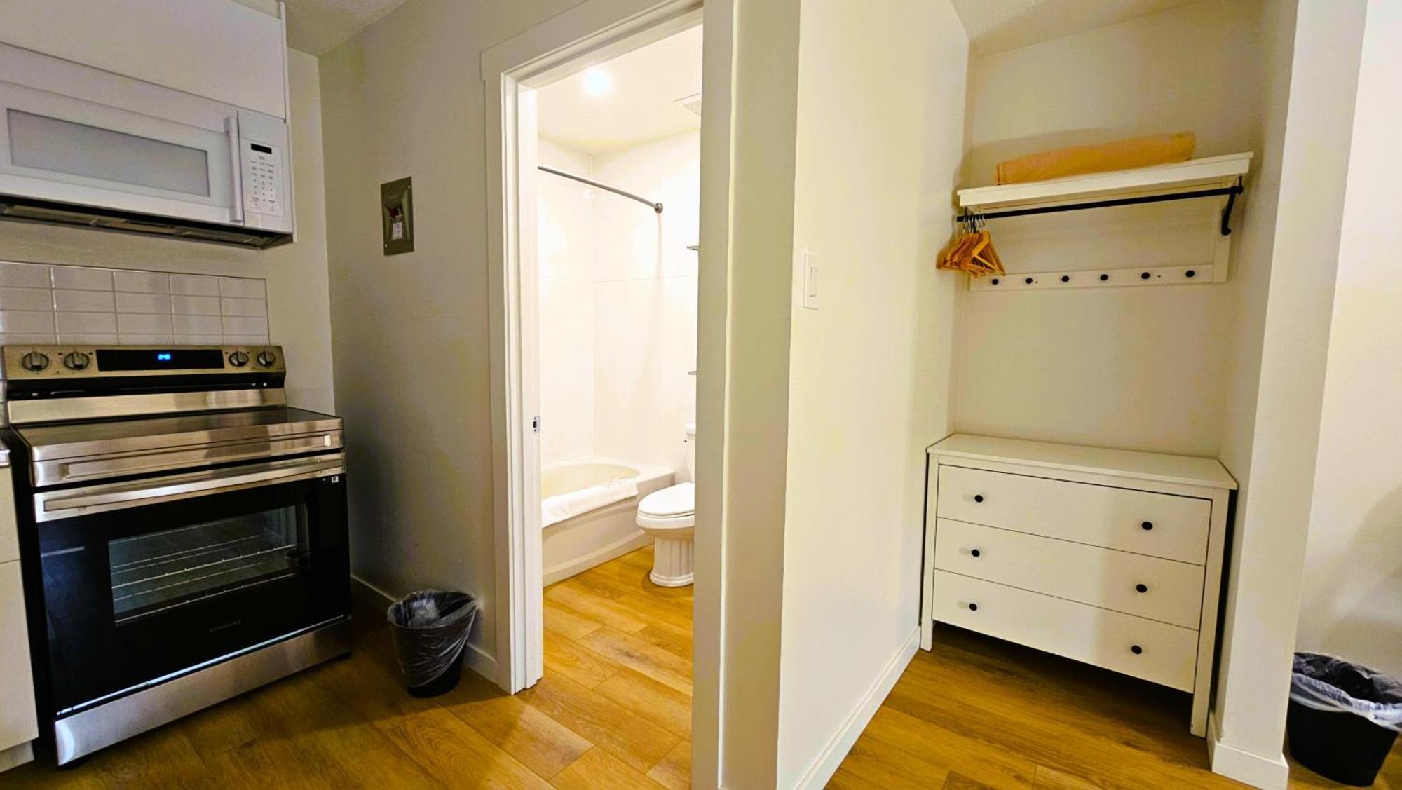 Cloud 9 Inn Whitecourt Eksteriør billede