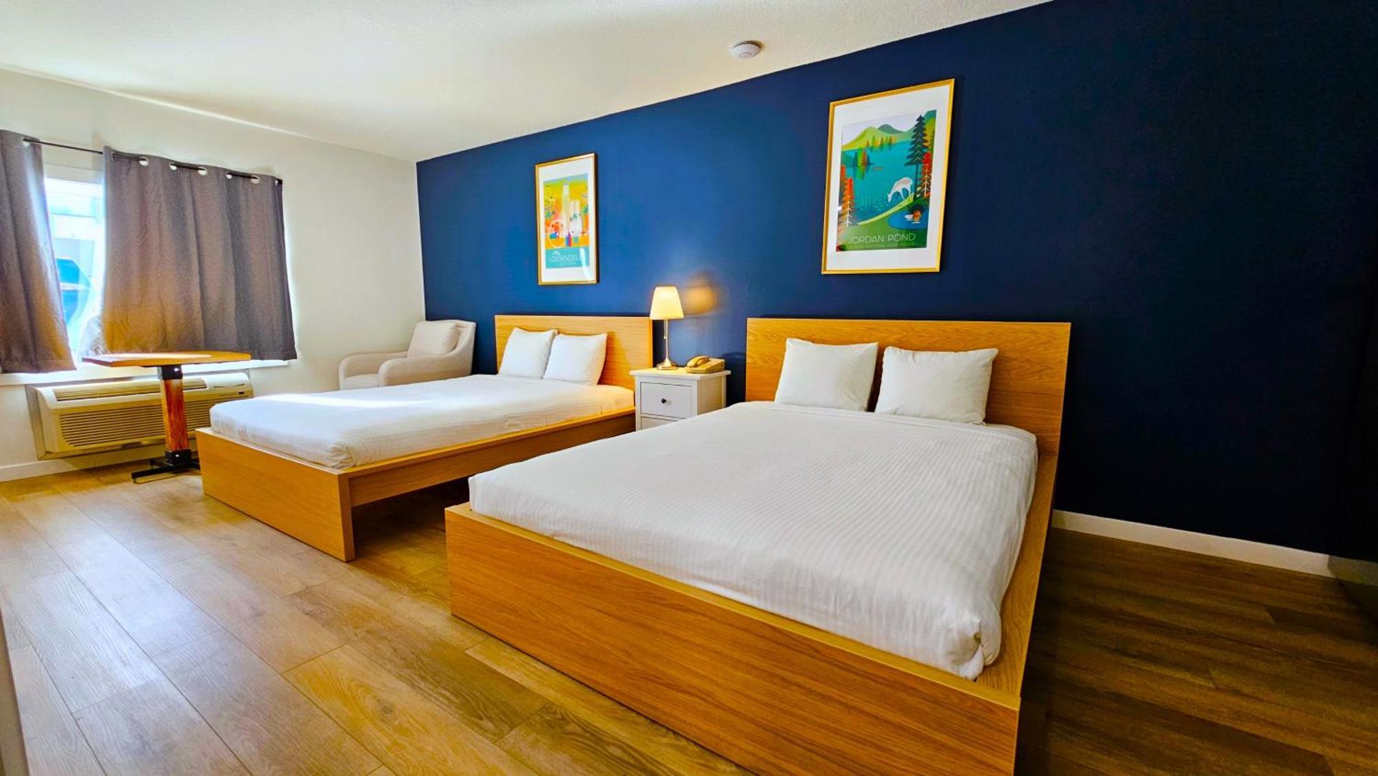 Cloud 9 Inn Whitecourt Eksteriør billede