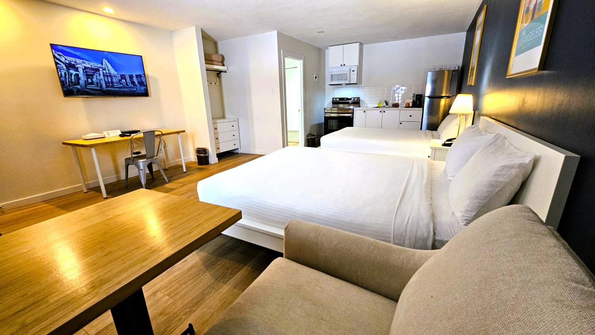 Cloud 9 Inn Whitecourt Eksteriør billede
