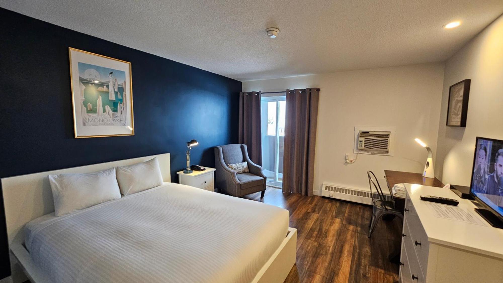 Cloud 9 Inn Whitecourt Eksteriør billede