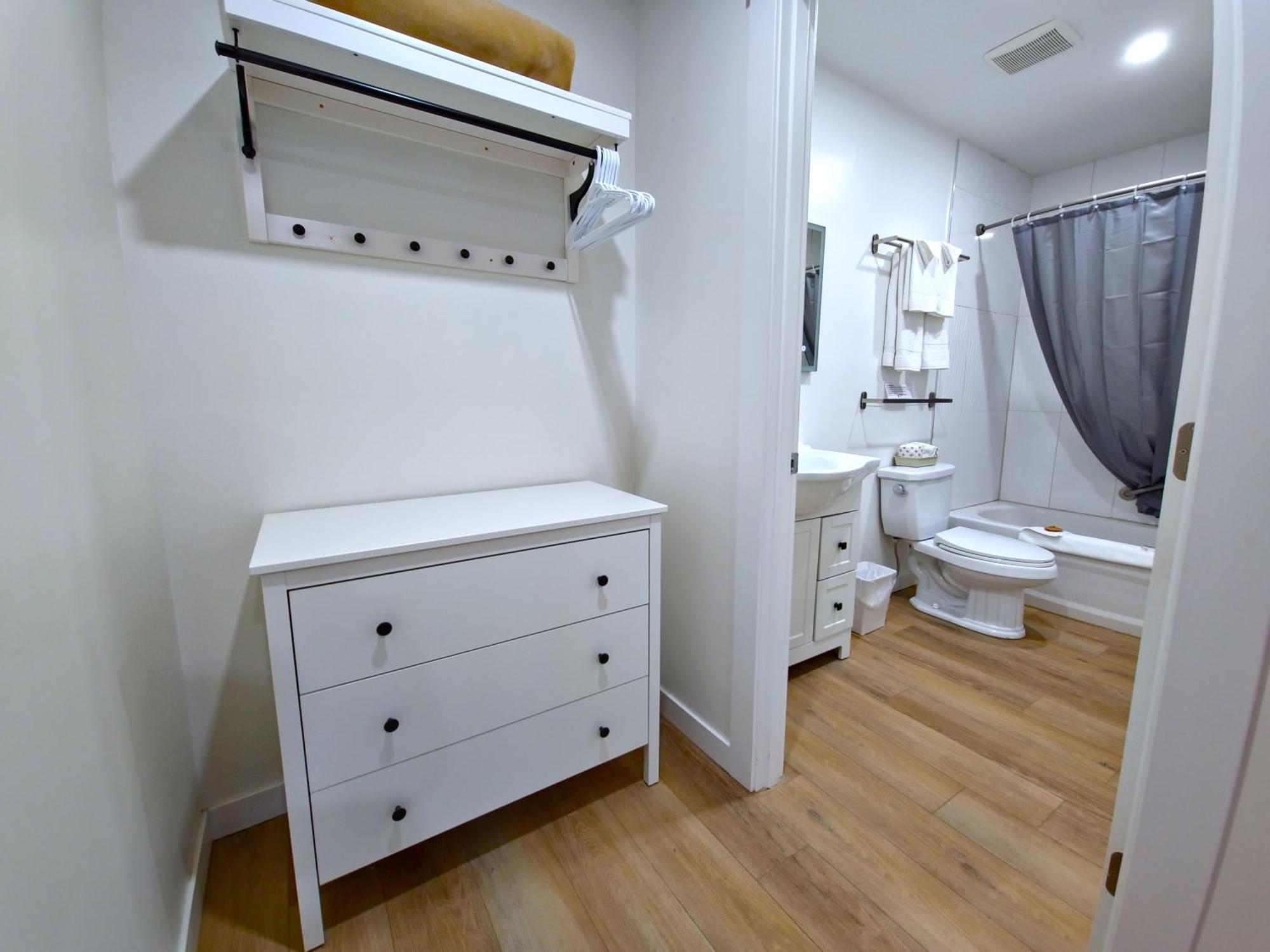 Cloud 9 Inn Whitecourt Eksteriør billede